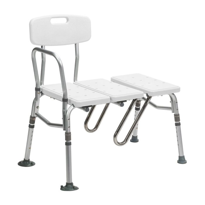 Tub transfer bench straddling a bathtub wall
