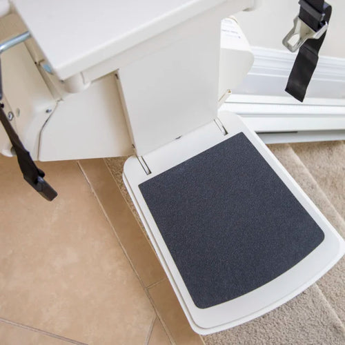 Harmar Pinnacle SL300 Straight Stairlift — view 2